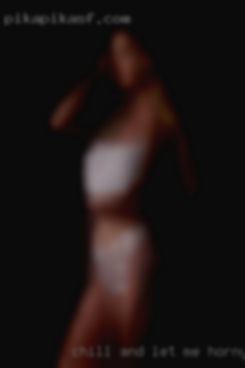 Chill and let me horny girl do my thing from Bakersfield California.